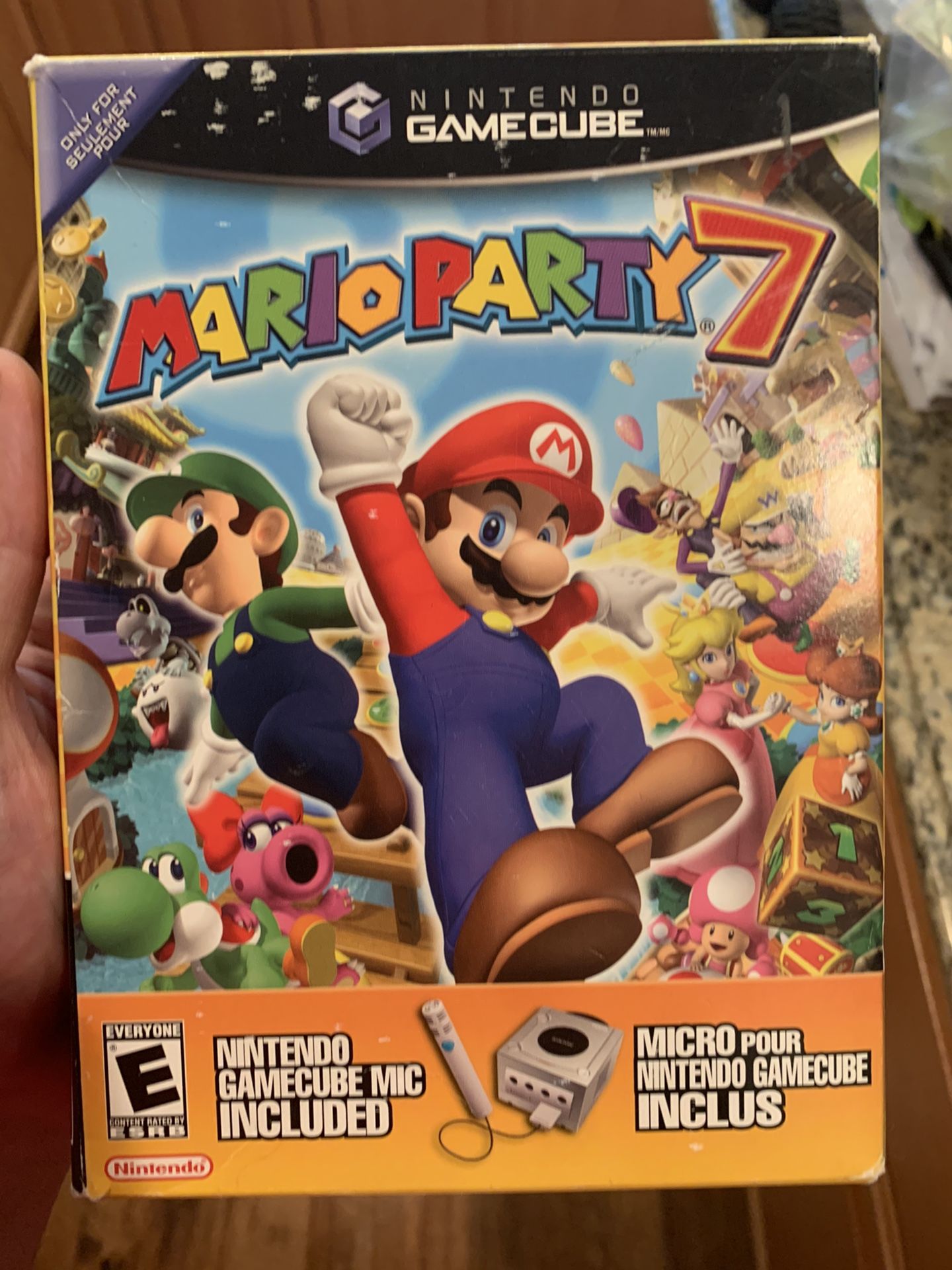 Mario Party 7 big box with microphone gamecube