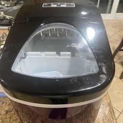 Ice Maker 
