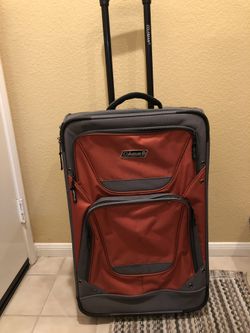 Coleman medium size roll on suitcase