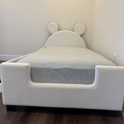 Toddler Bed 