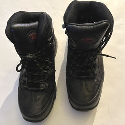 AvengerBlack Leather  Waterproof Lace-up A7245 Boots 