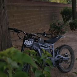 Talaria Mx4 READ DESCRIPTION!!