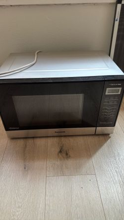 Panasonic Genius 1200W Microwave