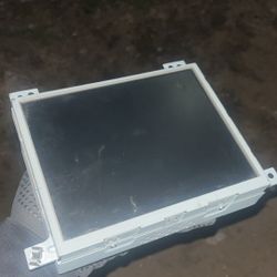 11-14 RT Charger Radio