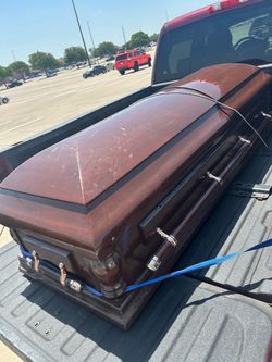 Display Model Casket