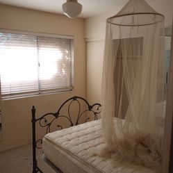 Wrought iron bed
