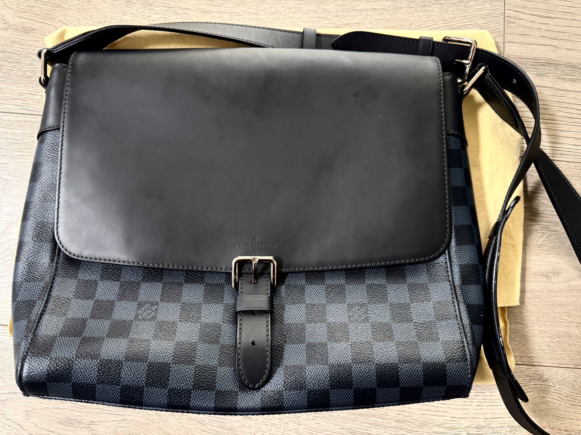 Louis Vuitton Newport Messenger PM bag in Damier Cobalt canvas