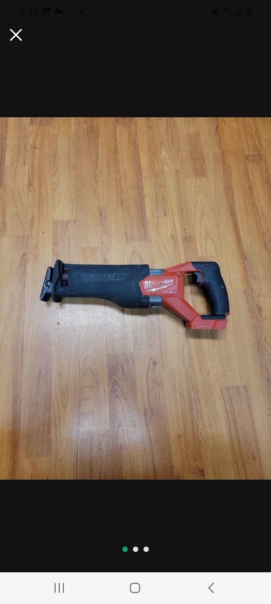 MILWAUKEE 18V FUEL SAWZALL GOOD CONDITION TOOL ONLY