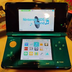 Nintendo 3DS With Tons Of Extras & 27 Games