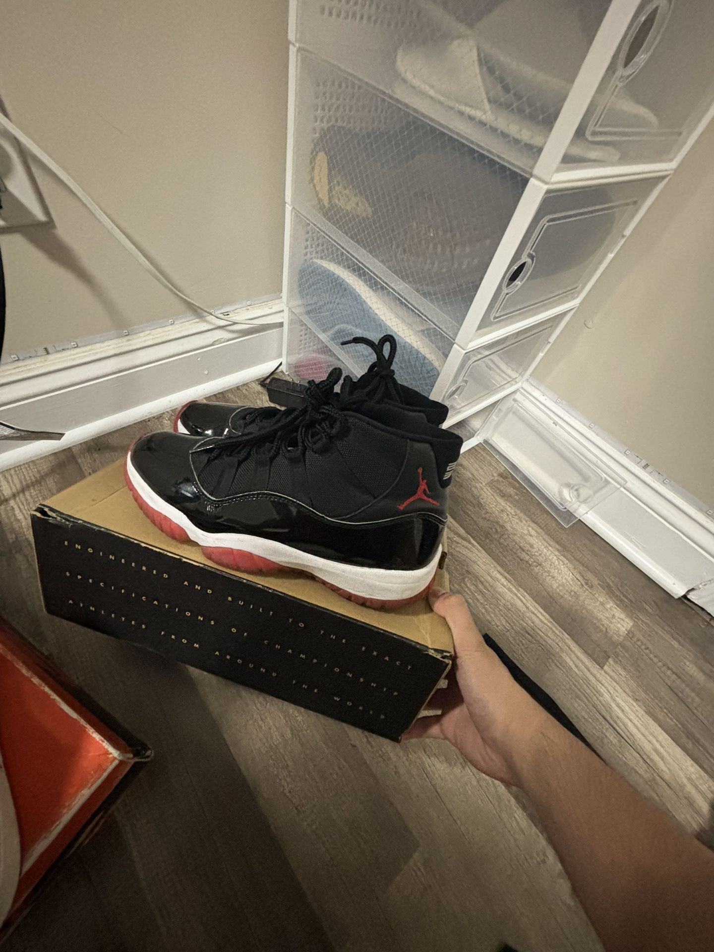 Jordan 11 Breds Size 9