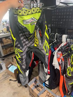 Kinetic Fly Racing Pants Size 30