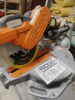 Ridgid 12" circular and table.
