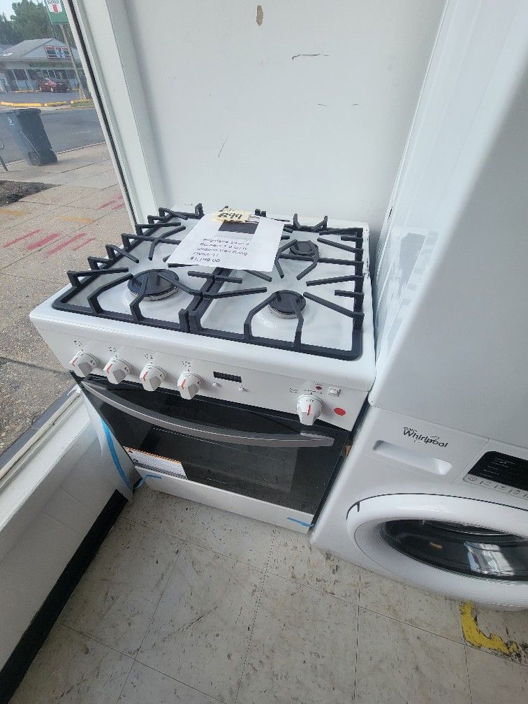 Frigidaire 24inche Gas Stove New Scratch And Dents With 6month's