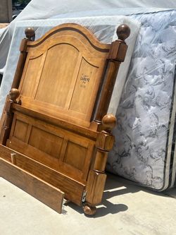 Free queen bed