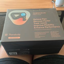 Theragun PRO Plus