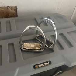 Stirrup Irons