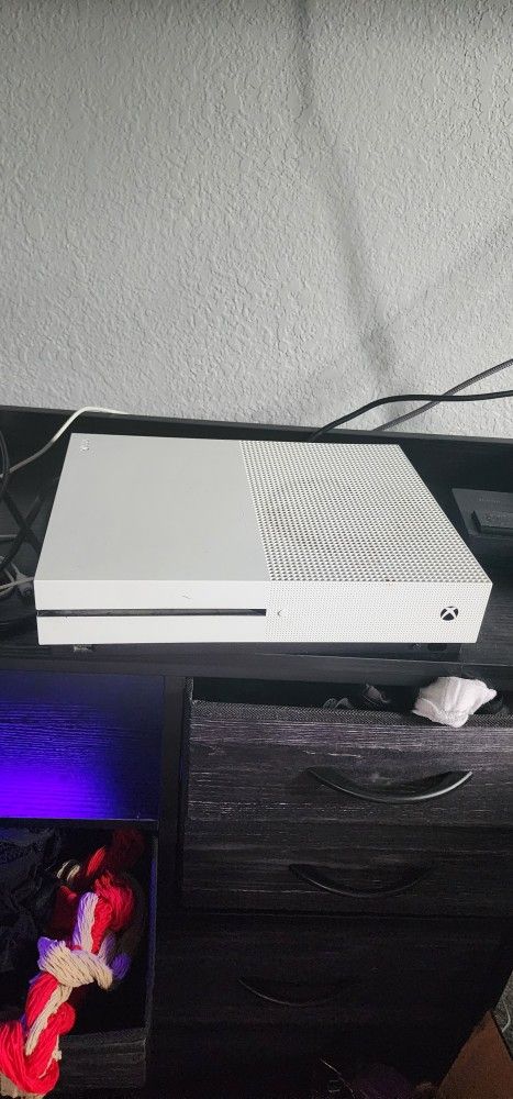 Xbox One S 1TB Hard Drive