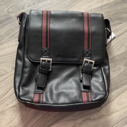 NEW UNISEX BEN SHERMAN LEATHER BAG WITH TAGS 