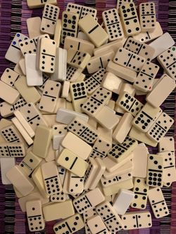 141 Count Traditional Ceramic Dominoes