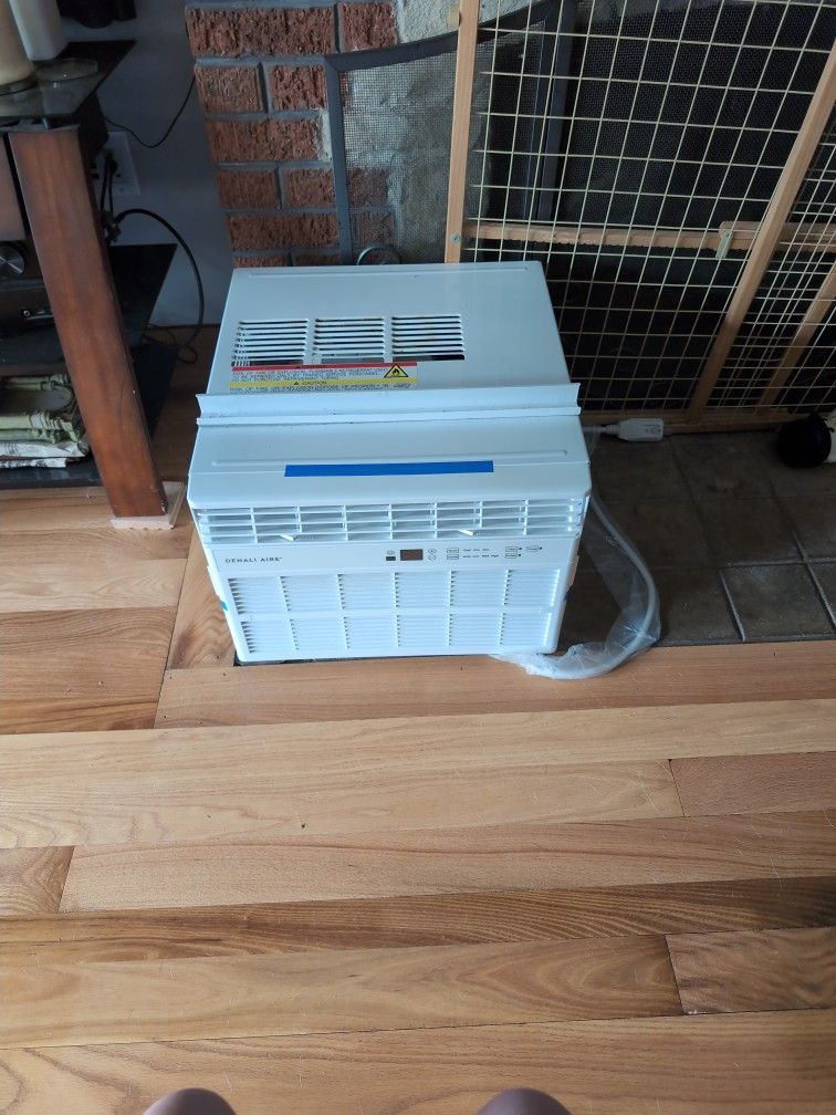 Denali Aire Window AC Unit