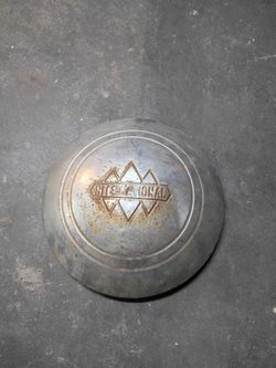 International Truck Hubcap 1940s