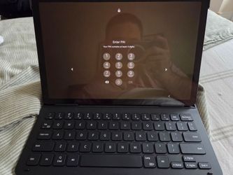 Android Tablet with Keyboard Case