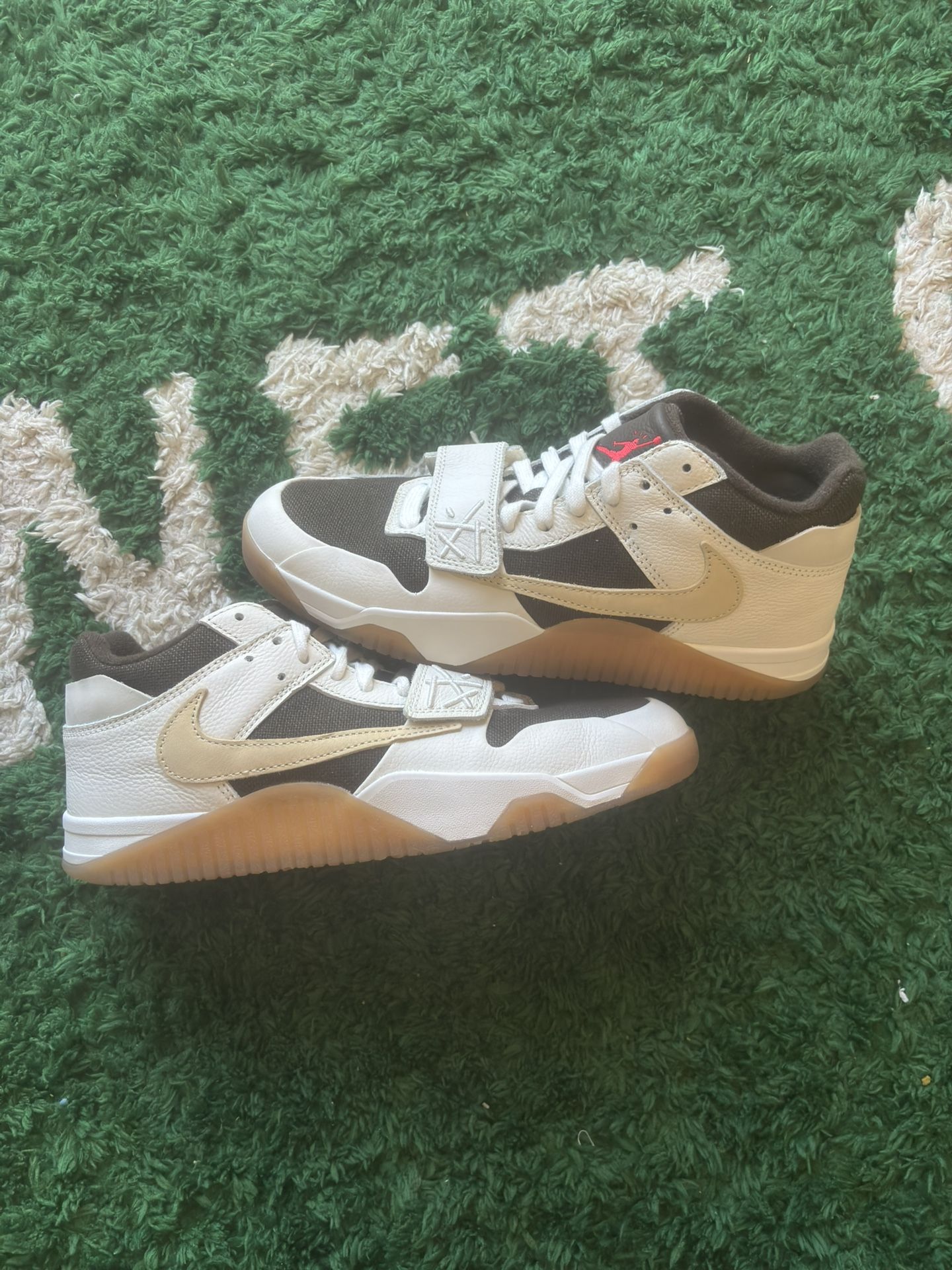 Jumpman Jack TR “Travis Scott Sail” Size 10 Men’s