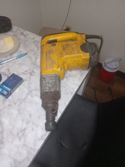 Industrial hammer drill/ chisel