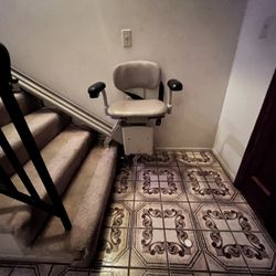Chairlift For Stairs 