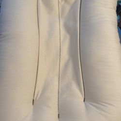 Snuggle Me Organic Pillow 