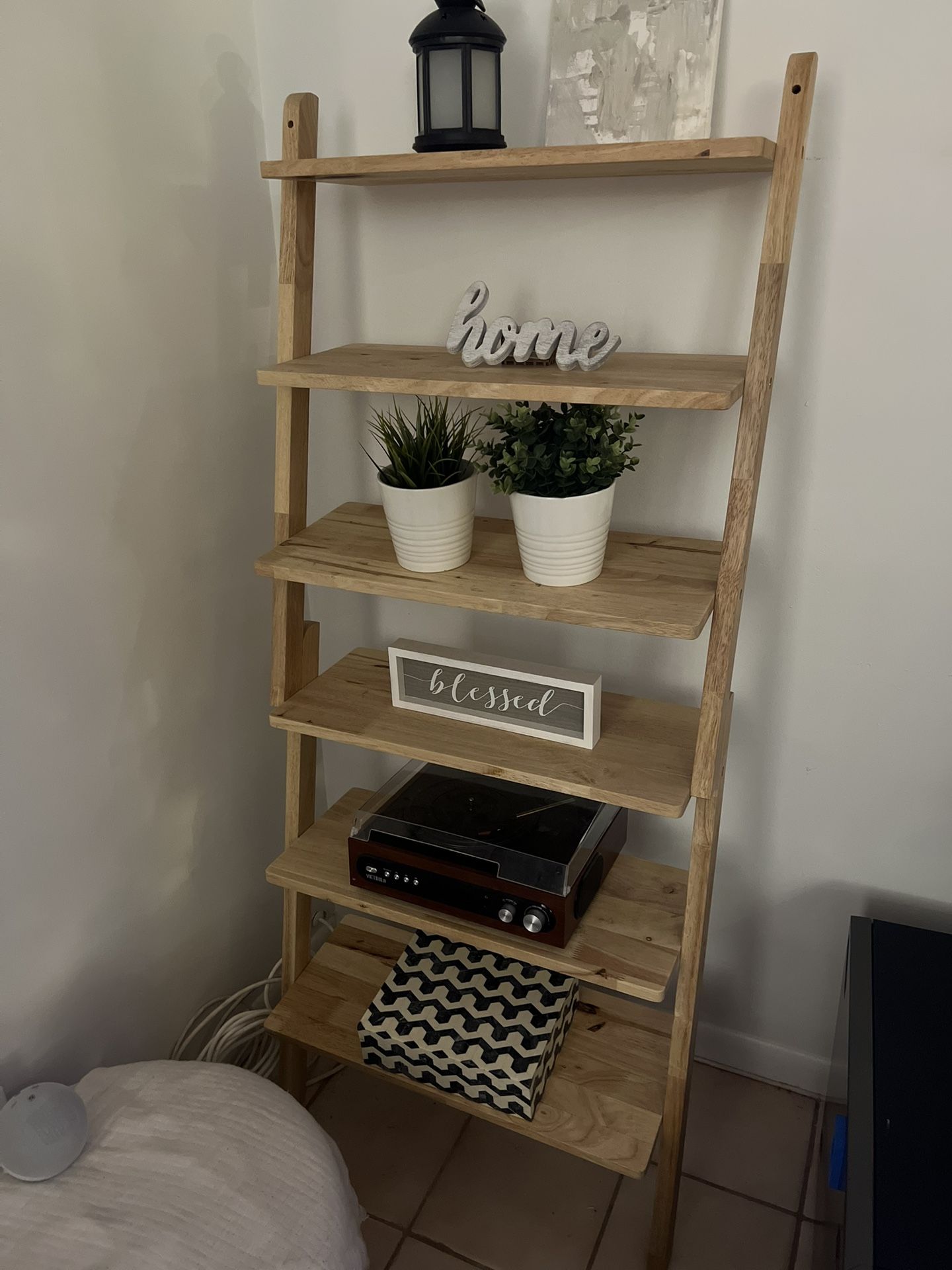 Ladder book case