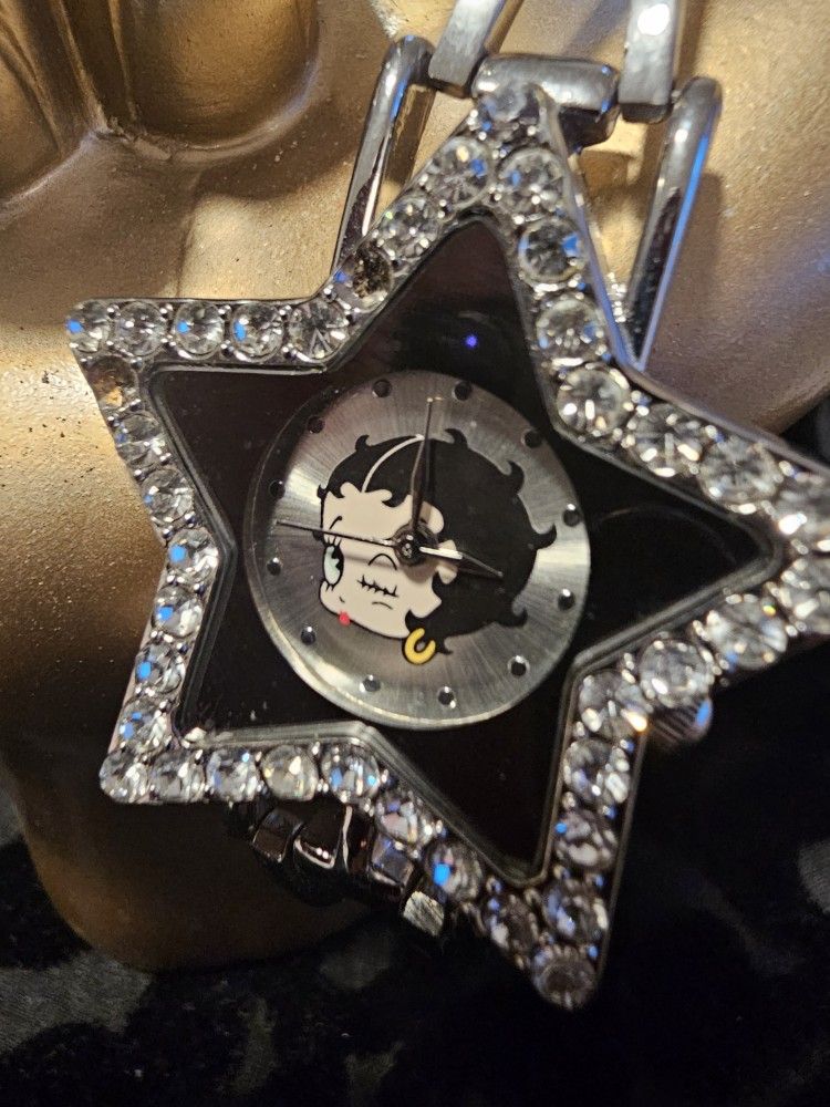 $10.00 - WATCH, BETTY BOO Collection! PICKUP THIS SATURDAY AT THE WOODLANDS IN MORROW COMMUNITY GARAGE SALE!