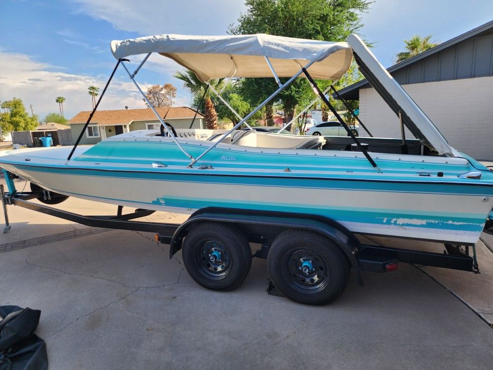 Spectra Jet Boat
