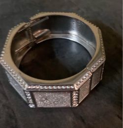 Silver Tone Chunky Crystal Bracelet