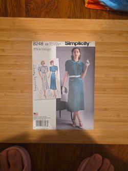 NEW Simplicity 8248, 1930's Vintage Dress Sewing Pattern