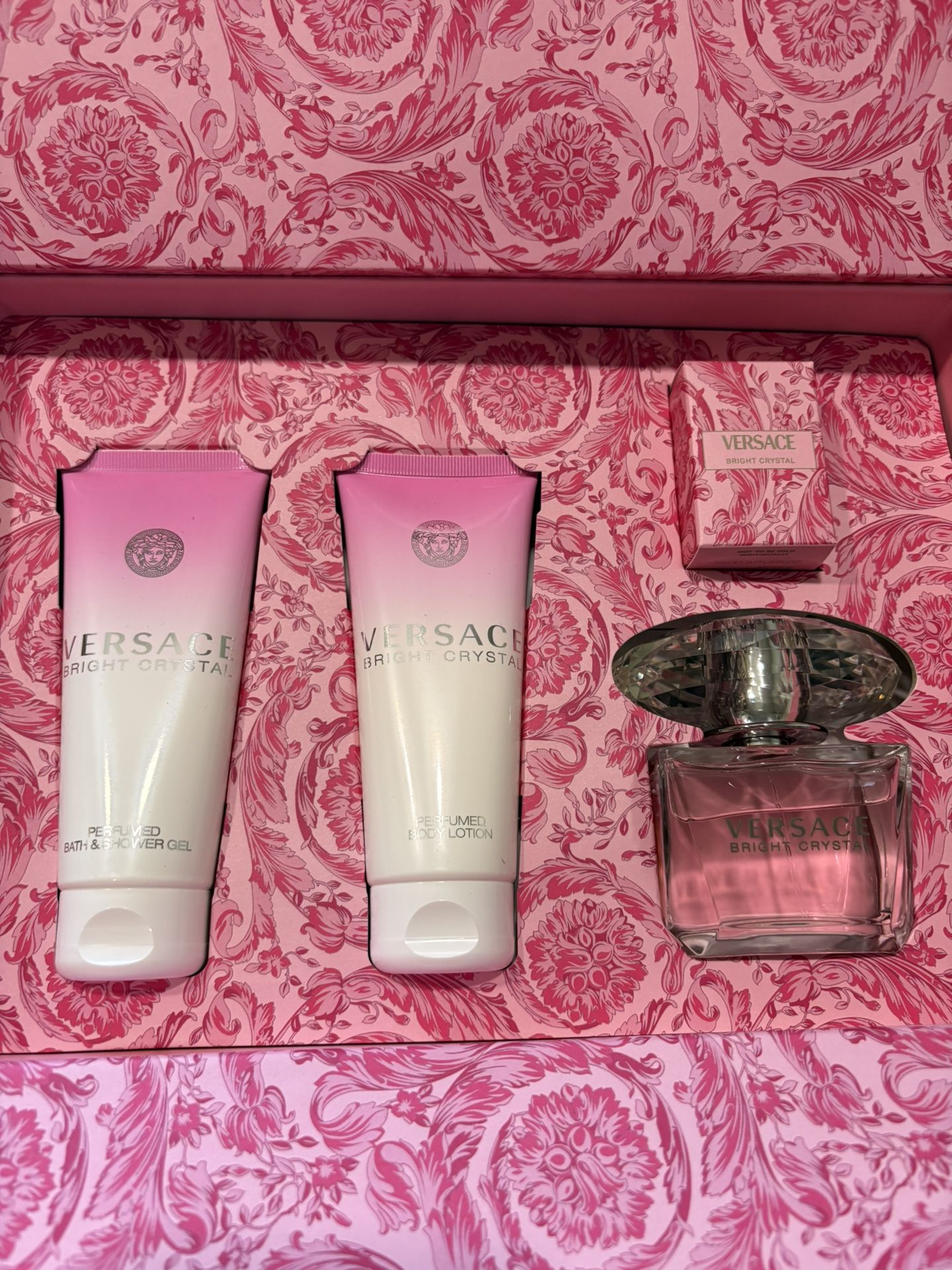 Versace Bright Crystal Perfume Set 