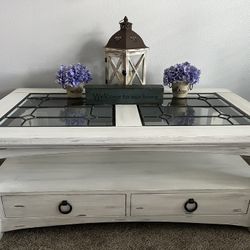 Rustic Farmhouse Coffee Table 