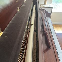 Yamaha Upright Piano