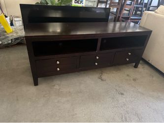 TV Stand / Entertainment Center – 60” Wide