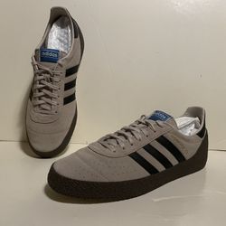 Adidas  Men Montreal 76