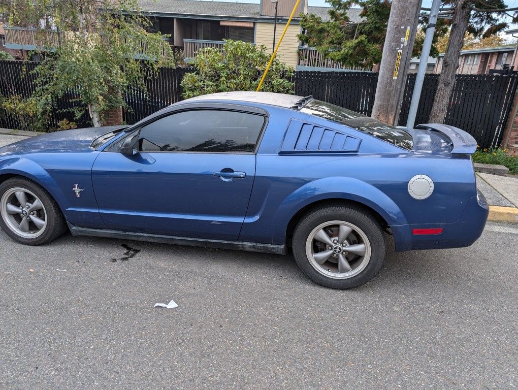 Ford Mustang V6 2006