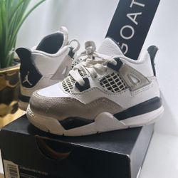 Jordan 4 Retro