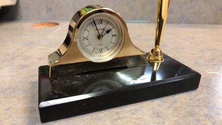 Bulova Desk Clock n Pen Set marble base
