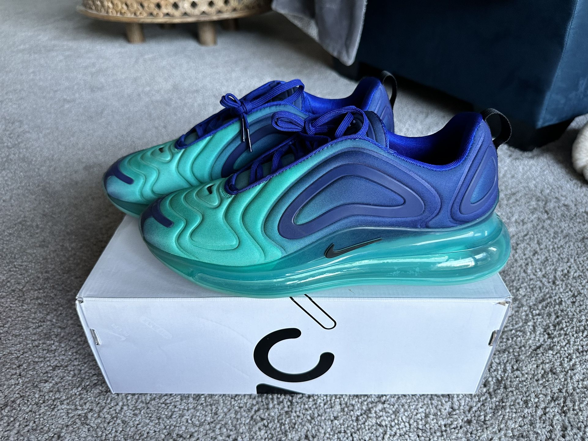 nike air max 720 sea forest mens