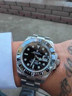 ROLEX SUBMARINER New Style   REF# 116610