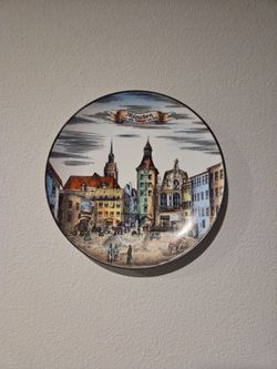 Vintage decorative plate