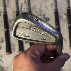 Titleist golf irons