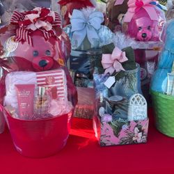 Valentines Day Gift Basket