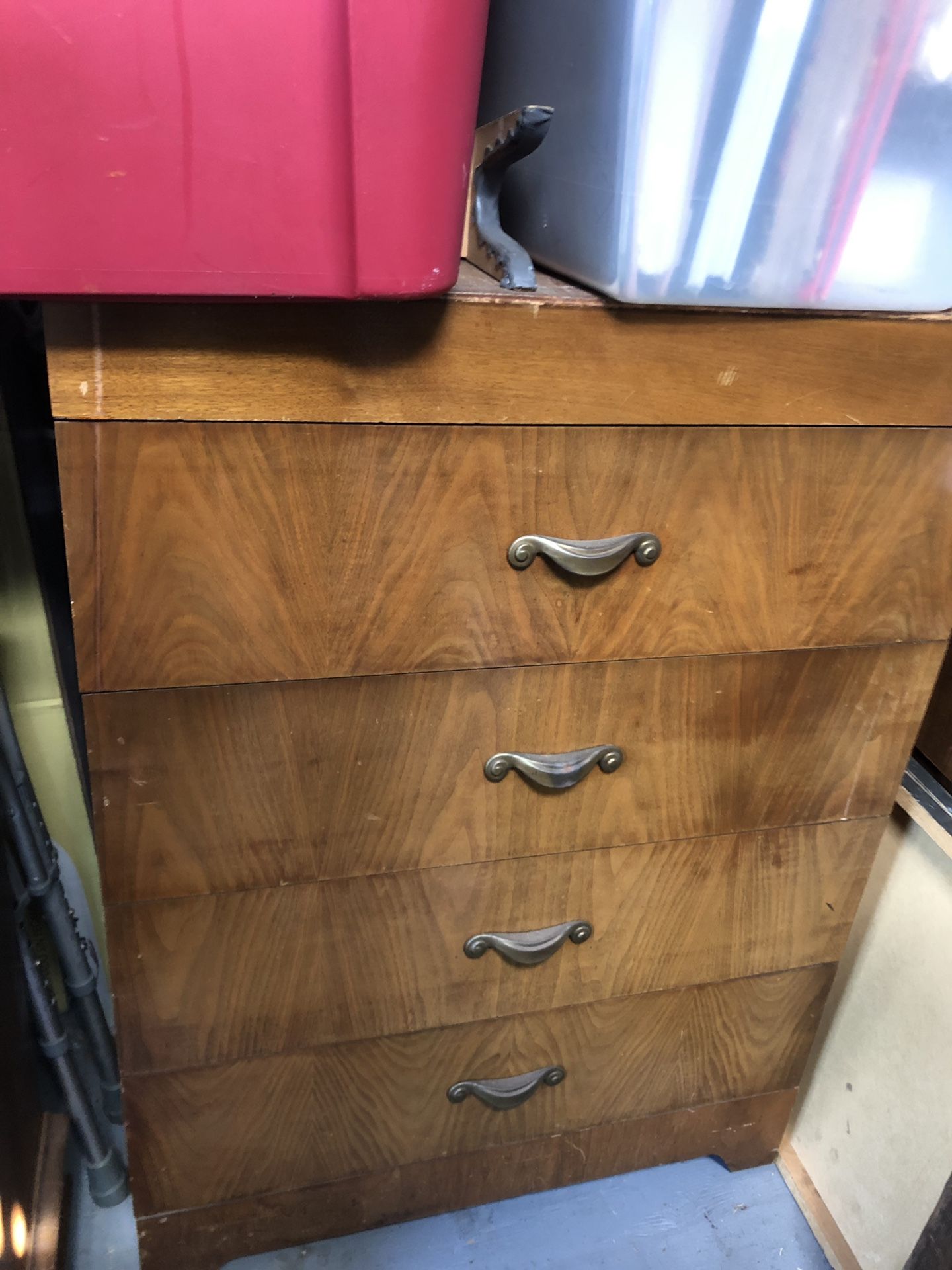 Dresser