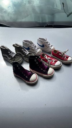 Toddler shoes size 3.5 - 4 price for LOT